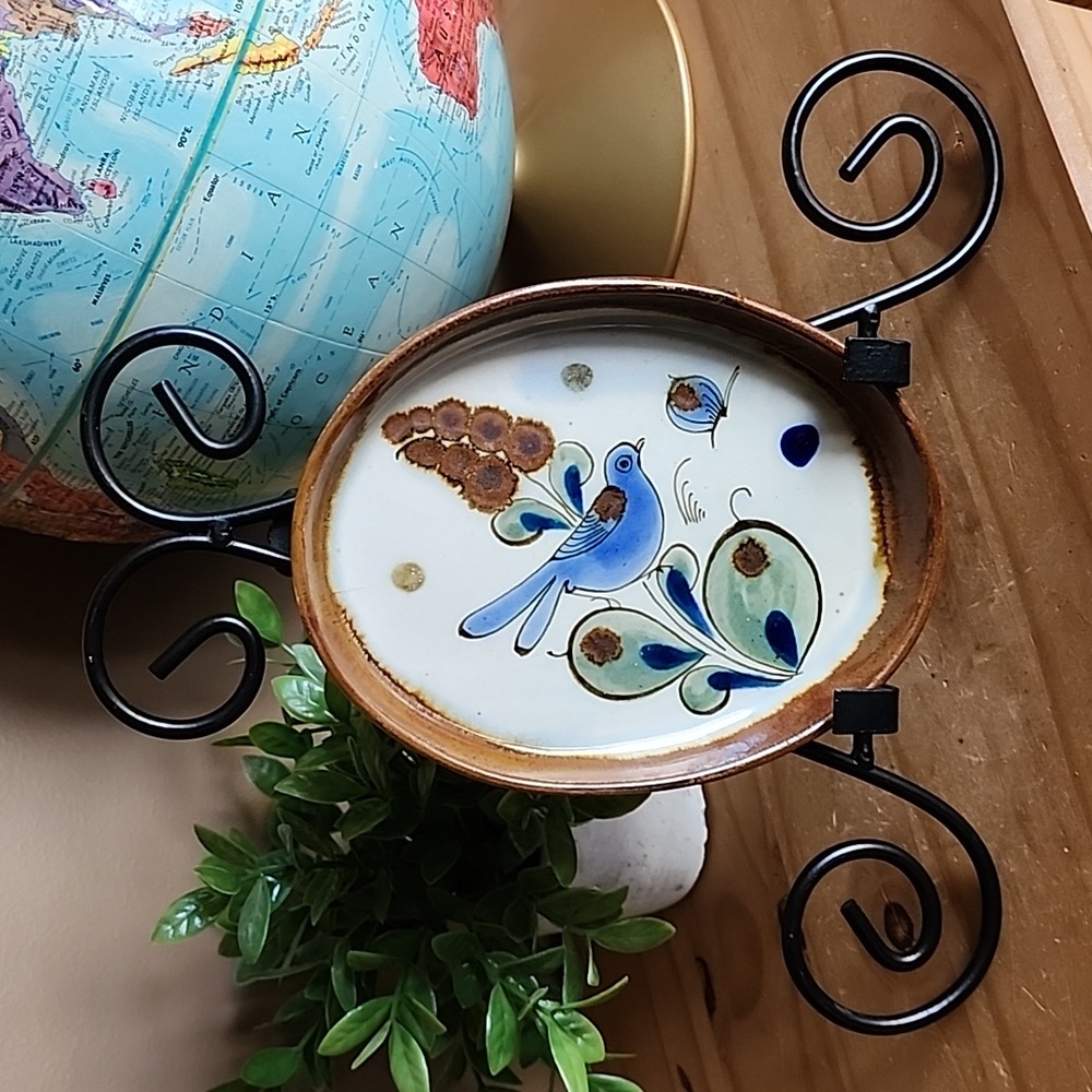 Tonala Ken Edwards bird motif oval plate